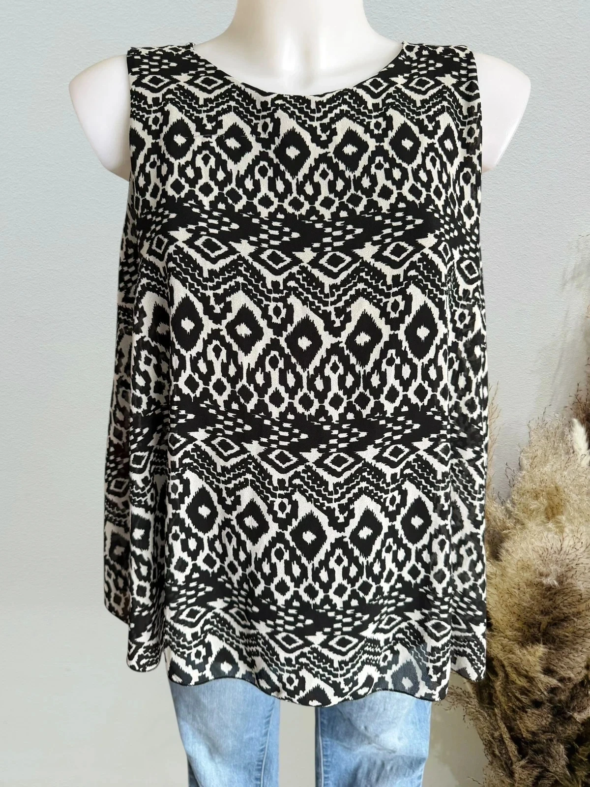 Zwangerschapsblouse voor dames maat 36/38 zwart en wit – photo 2